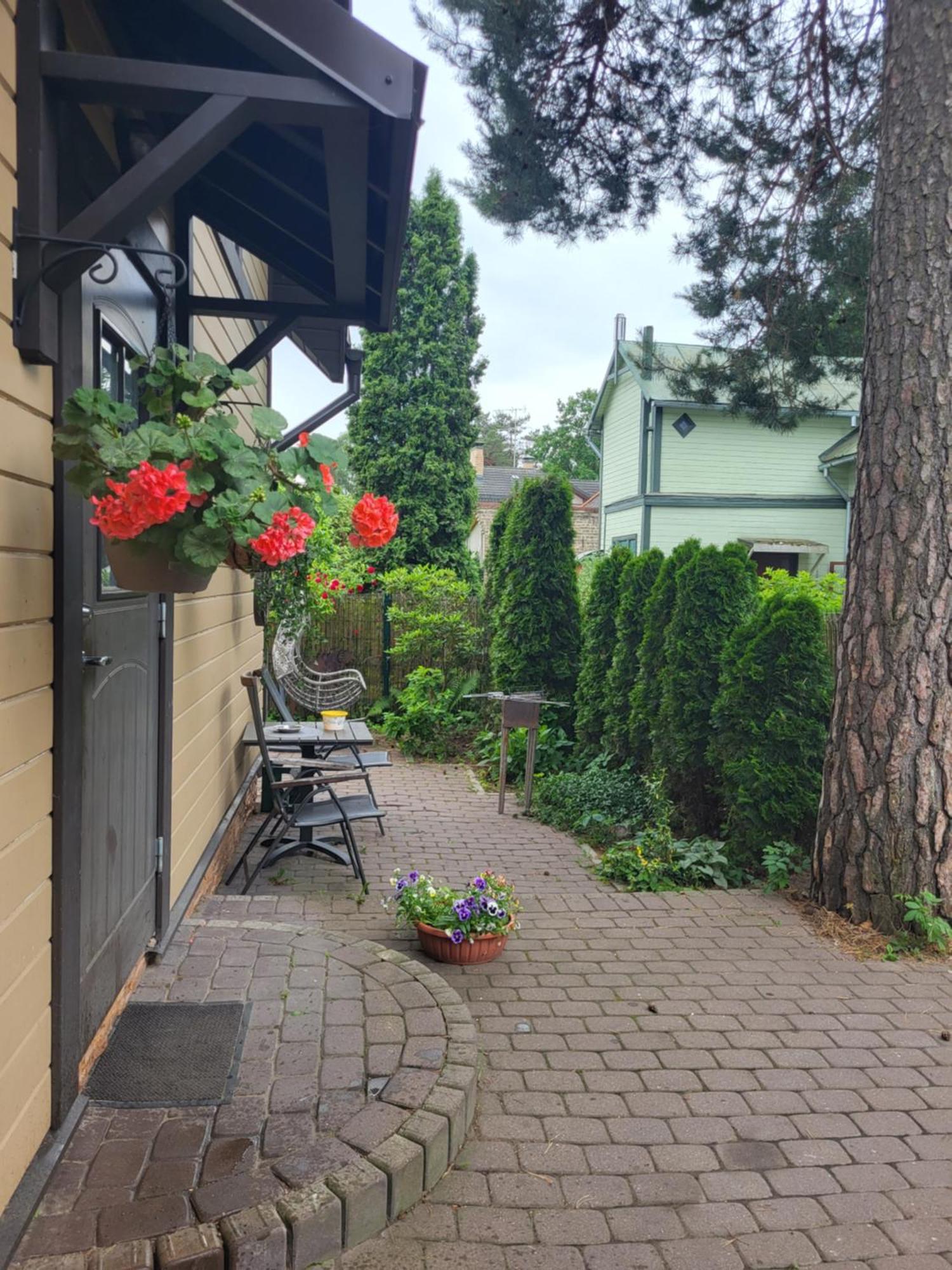 Classic Apartment Jurmala Exterior photo
